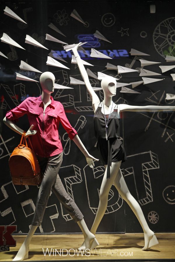 Macys 5th ave NYC featuring Schlappi mannequins provided by DK Display Corp1.jpg
